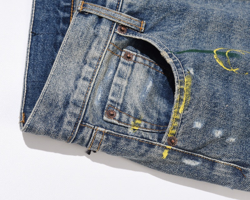 „Wavy“ Flared Denim