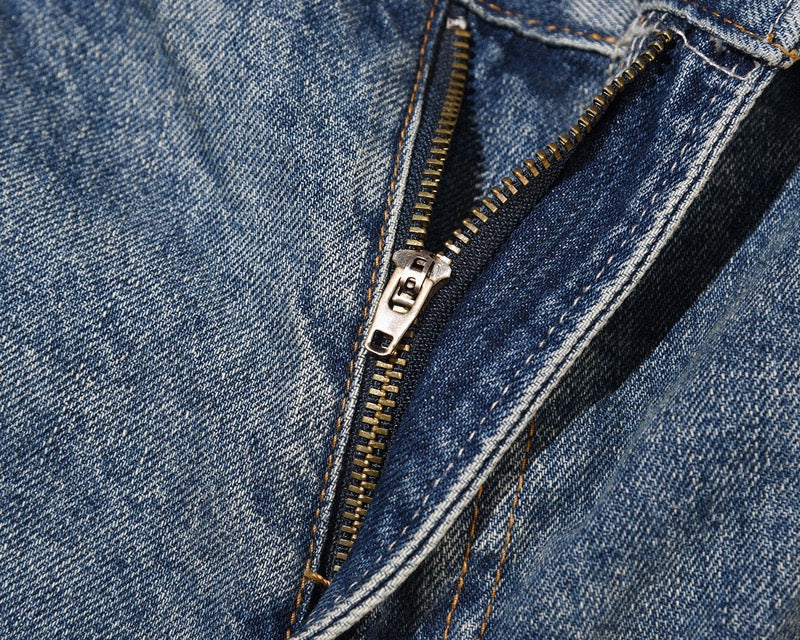 „Wavy“ Flared Denim