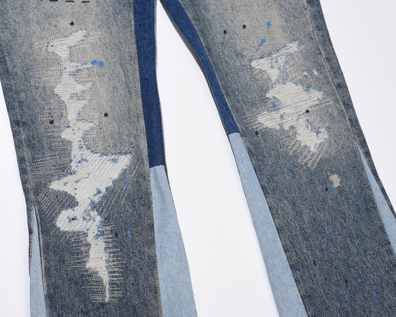 „Wavy“ Flared Denim